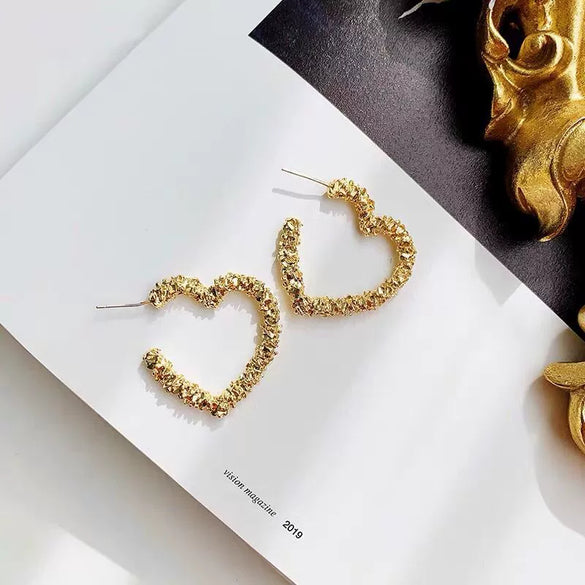 Silver And Zinc Alloy Elegant Simple Metallic Star Peach Heart Earrings With Electroplating Design For Women