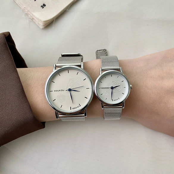 Silver Bracelet Watch Stainless Steel Band Round Dial Retro Artistic Couple's Watch