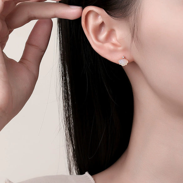 Silver 925 Fritillaria Shaped Women's High End Natural Style Earrings With Electroplating