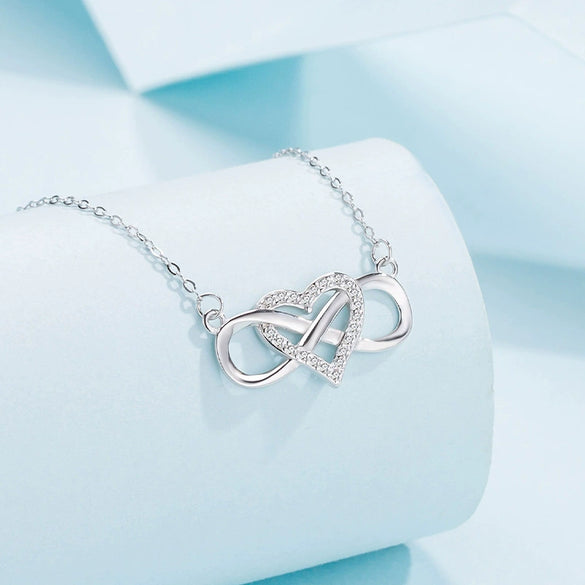 Silver Necklace Fashion Tie Heart Micro Inlay Pendant Jewelry