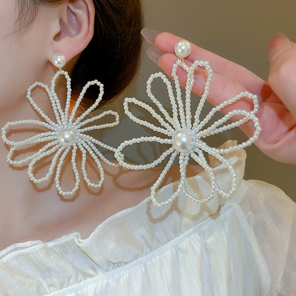 Silver Needle Earrings With Diamond Inlaid Imitation Pearl Petals And Tassel Geometric Shape High End And Versatile Design