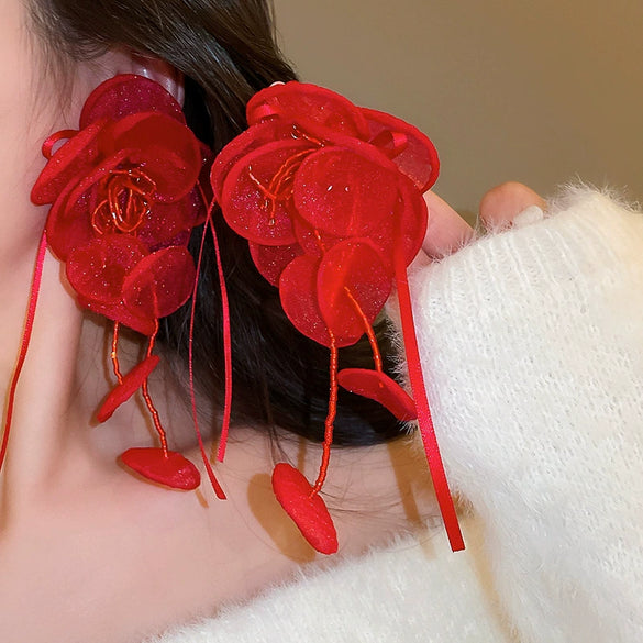 Silver Needle Fabric Rose Imitation Pearl Handmade Retro Exaggerated Elegant Ear Studs For Women