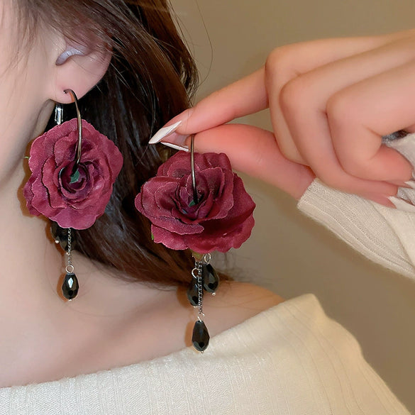 Silver Needle Fabric Rose Imitation Pearl Handmade Retro Exaggerated Elegant Ear Studs For Women
