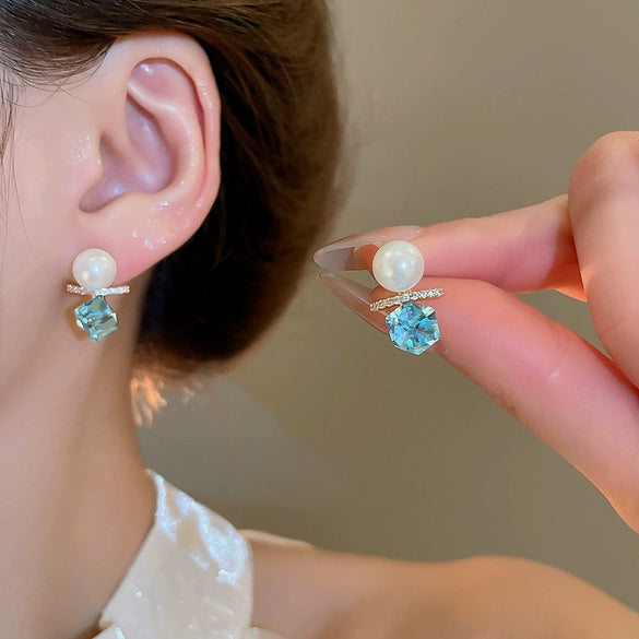 Silver Needle Glass Crystal Flower Earrings In Fresh Style With Electroplating For Women