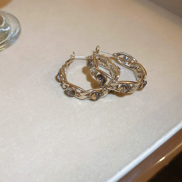 Silver Needle Metal Heart Plain Hoop Earrings Elegant Cold Style Electroplated For Women