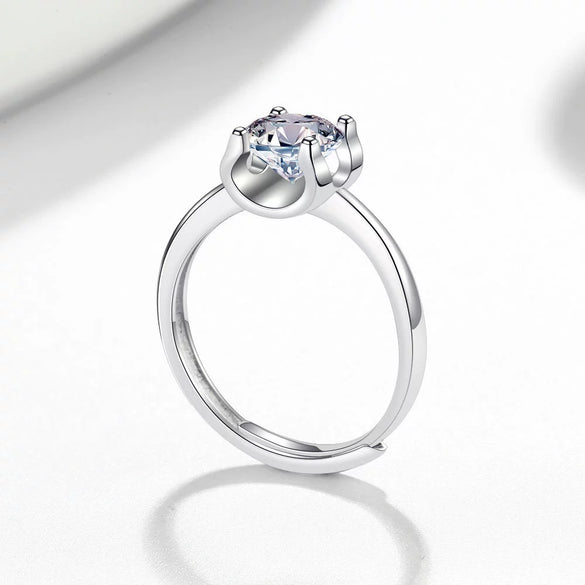 Silver Ushaped Cow Head Ring For Ladies With Geometric Pattern And Electroplating Treatment