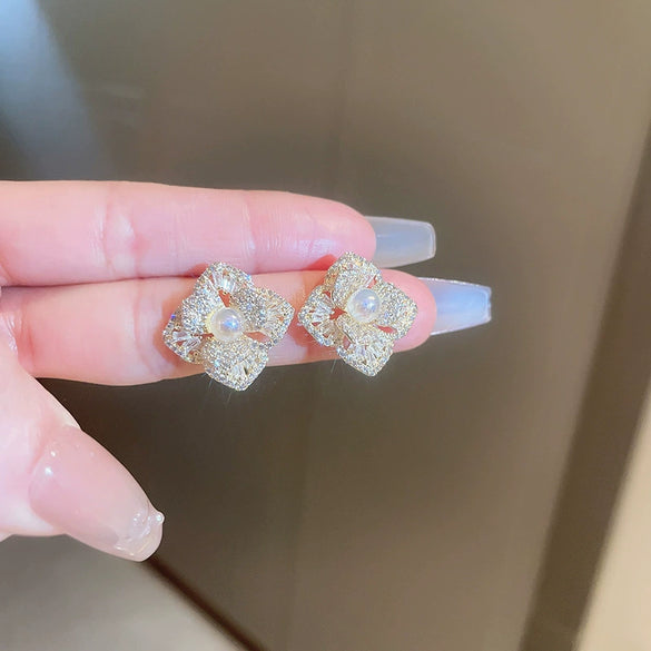 925 Silver Zircon Flower Earrings For Women Elegant Personality All Match Fashion Niche Light Luxury Style