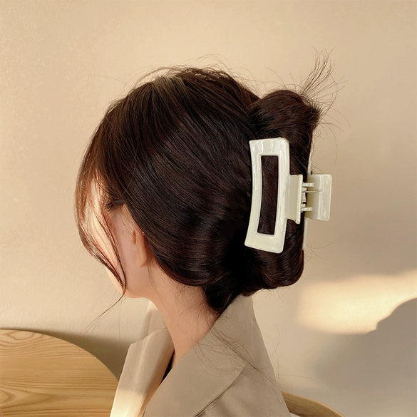 Simple Acrylic Hair Claw Clip For Women Geometric Design Electroplated Grip Hair Accessory For Thick Hair