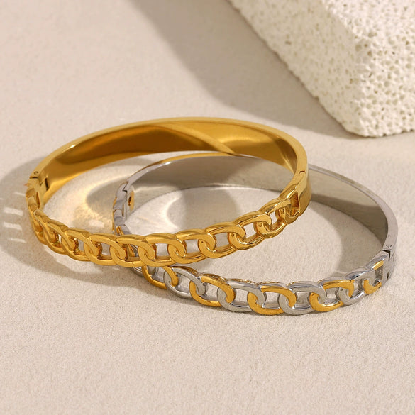 Simple Allmatch Temperament Light Luxury Hand Jewelry Stainless Steel 18K Gold Plated Chain Buckle Bracelet With Geometric Style And Electroplating Processing