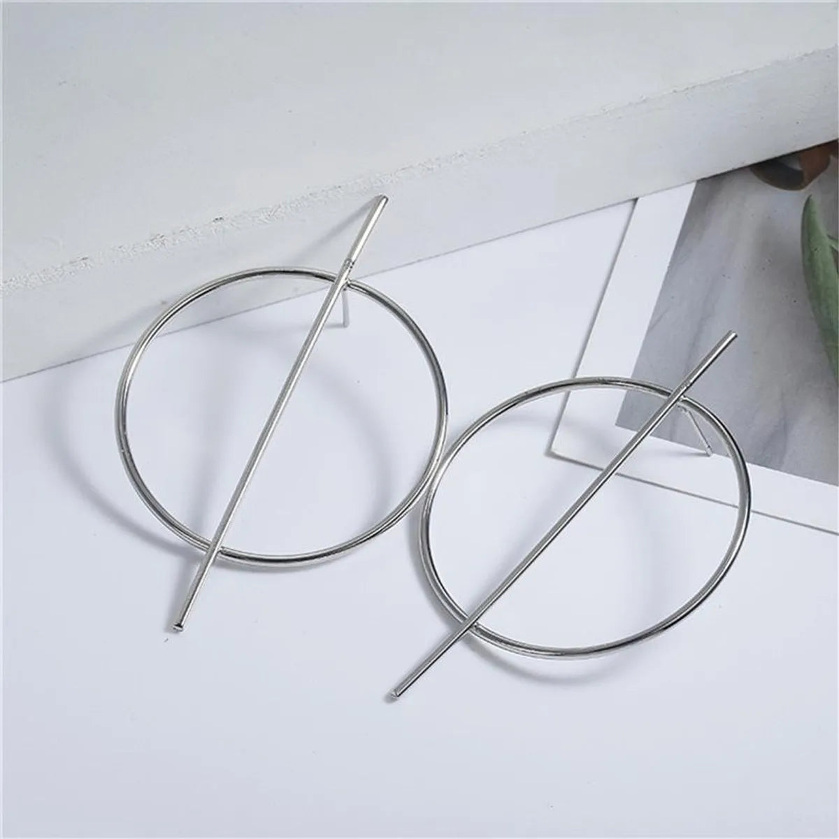 Simple Circle Hollow Long Earrings Nhpf141071