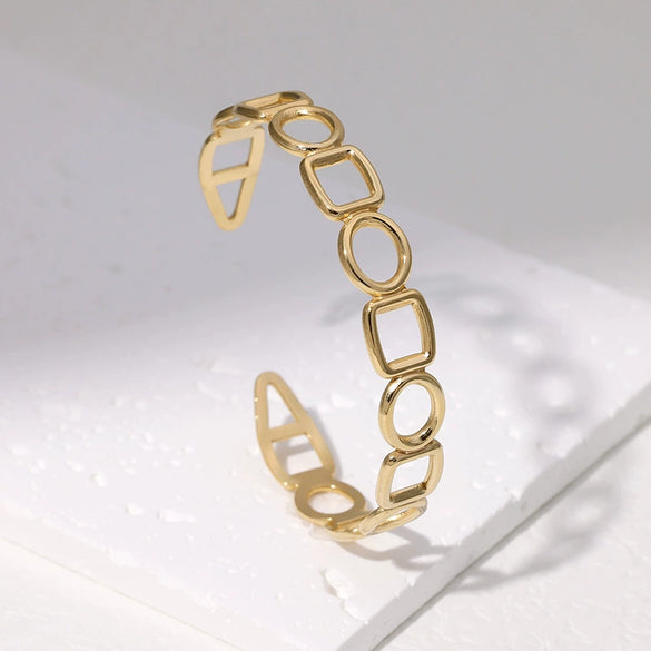 Simple Cold Style Geometric Love Flower French Gold Plated Stainless Steel Bracelet For Women