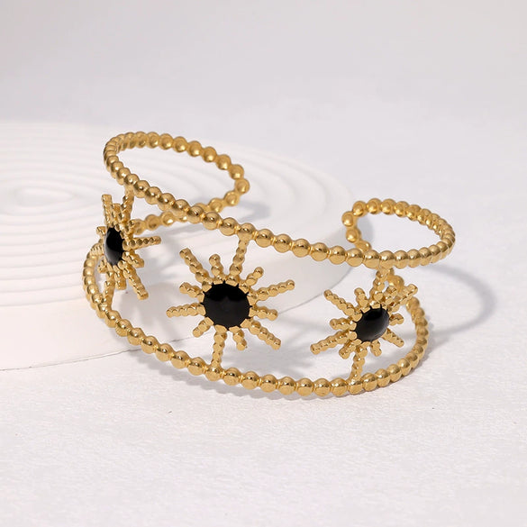 Simple Cold Style Geometric Love Flower French Gold Plated Stainless Steel Bracelet For Women