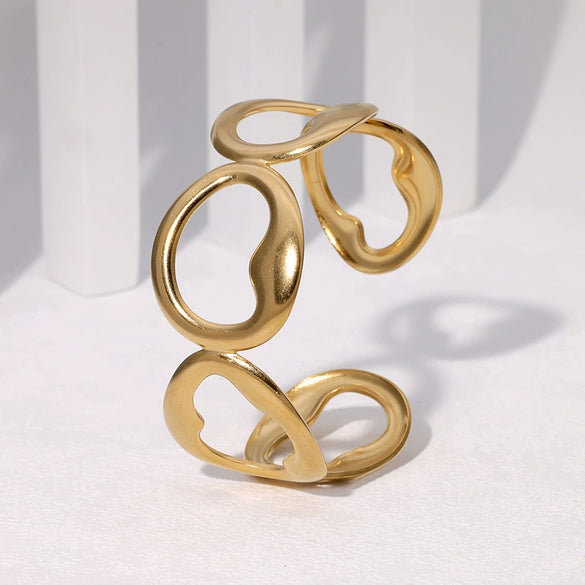 Simple Cold Style Geometric Love Flower French Gold Plated Stainless Steel Bracelet For Women