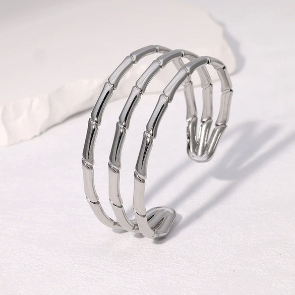 Simple Cold Style Geometric Love Flower French Gold Plated Stainless Steel Bracelet For Women