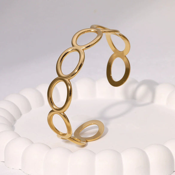 Simple Cold Style Geometric Love Flower French Gold Plated Stainless Steel Bracelet For Women