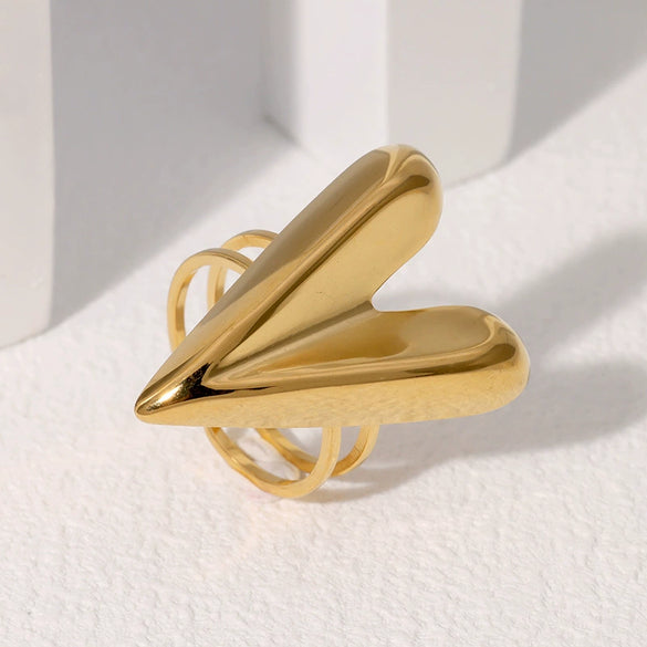 Simple Cold Style Heartd Open Ring In Stainless Steel With Electroplating For Women