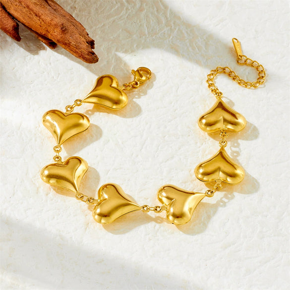 Simple Fashion Fadeless Heartshaped Adjustable Women's Stainless Steel Jewelry Bracelet With Electroplating Treatment