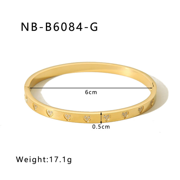 Simple Fashion Women's Heartshaped Stainless Steel Diamond Bracelet With Electroplating