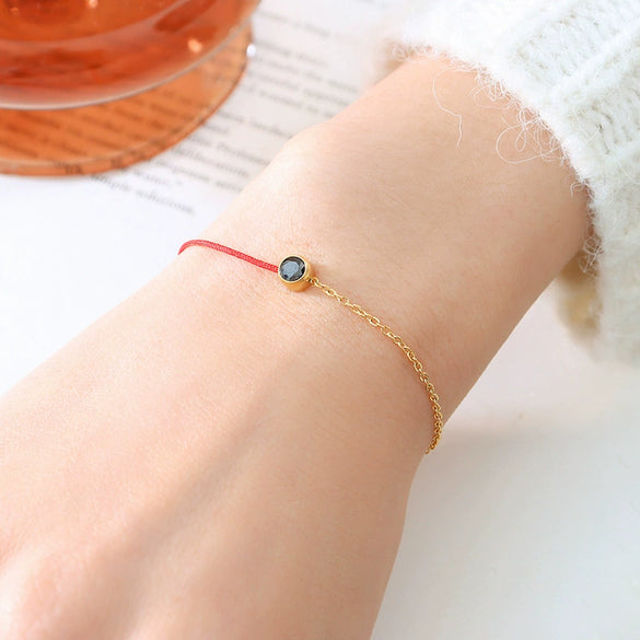 Simple Fashionable Red Woven Hand Rope Bracelet For Men And Women Light Luxury Niche Exquisite Titanium Steel Gold Plated Chain Geometric Style Electroplated