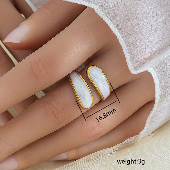 Simple Fashionable Stainless Steel And Titanium Steel Leaf And Flower Ring With Real Gold Plating For Women Geometric And U Shaped Design Unisex Style