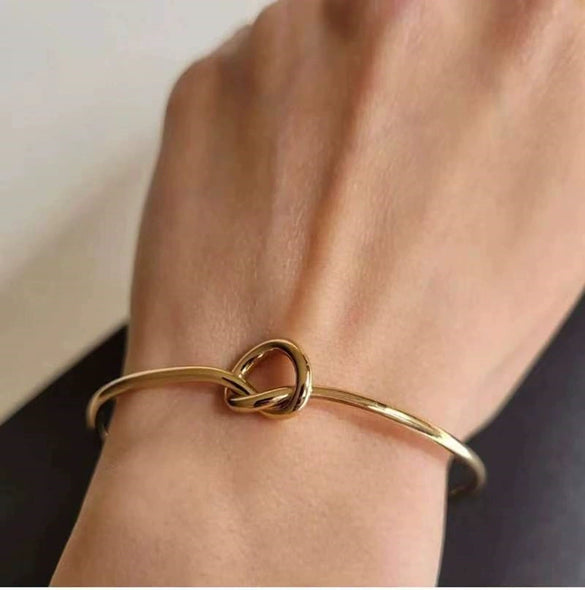 Simple Geometric Knotted Alloy Open Bracelet Electroplated Unisex Fashion Bangle For Men And Women