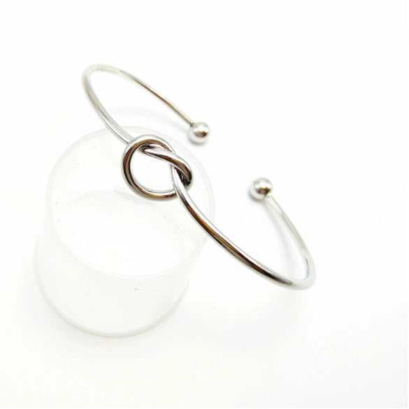 Simple Geometric Love Knot Open Metal Bracelet With Electroplated Finish Minimalist Unisex Cuff Bracelet