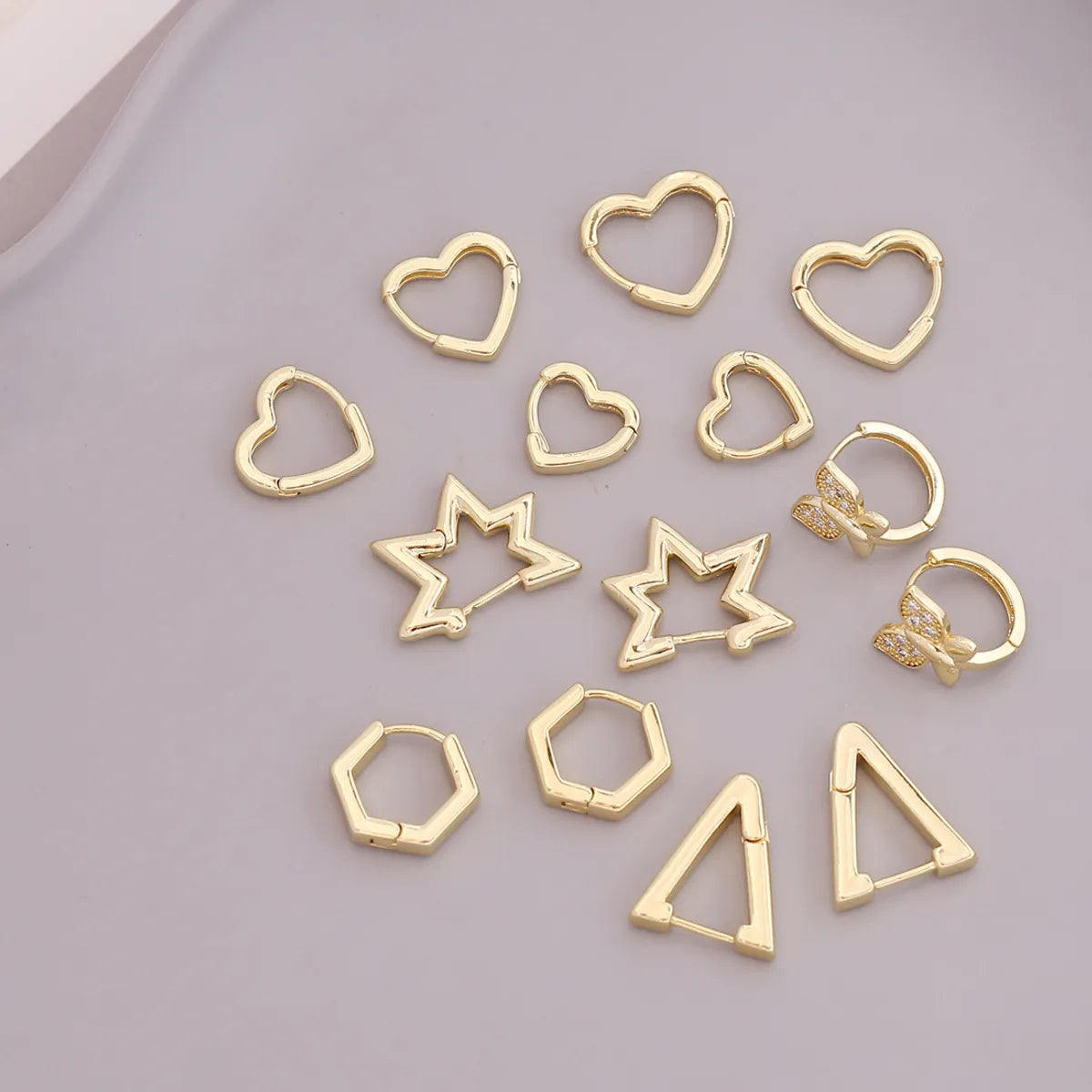 Europe And America Cross Border New Geometric Metal 18k Gold Earrings Simple Personality Gothic Stud Earrings Nightclub Earrings E360