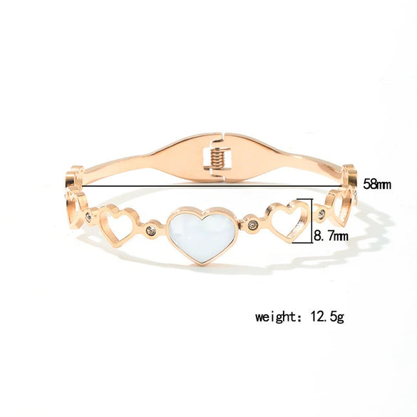 Simple Hollow Love Shellfish Face Titanium Steel Women's Fashion Bracelet Vacuum Electroplated Polish