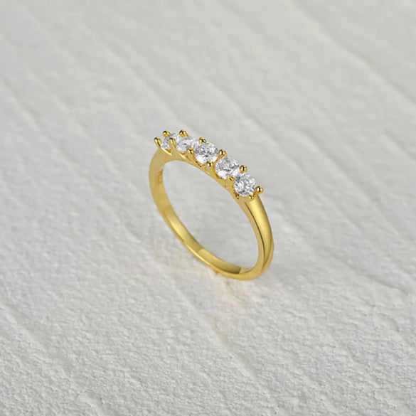 Simple Ins Style S925 Sterling Silver Classic Single Row Diamond Ring For Girlfriend And Couple With Geometric Pattern And Inlaid Zircon