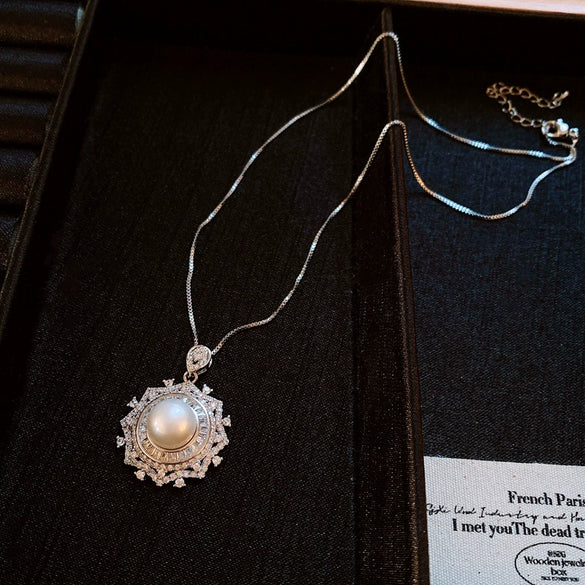 Simple Irregular Pearl Double Layer Handmade Copper Necklace For Women Fashionable And All Match Clavicle Chain With High Grade Temperament