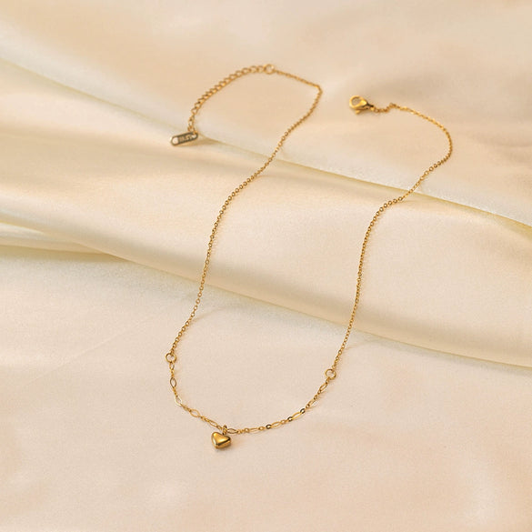 Simple Love Stitching Metal Heart Shape Titanium Steel Necklace With 18K Gold Plated Electroplating For Women