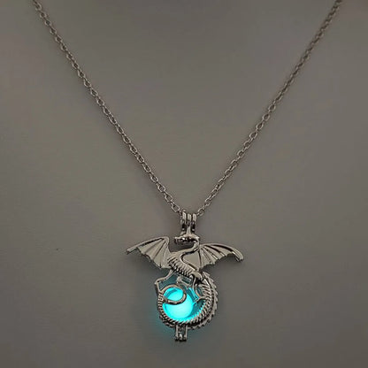 Simple Luminous Dragon Shape Alloy Necklace