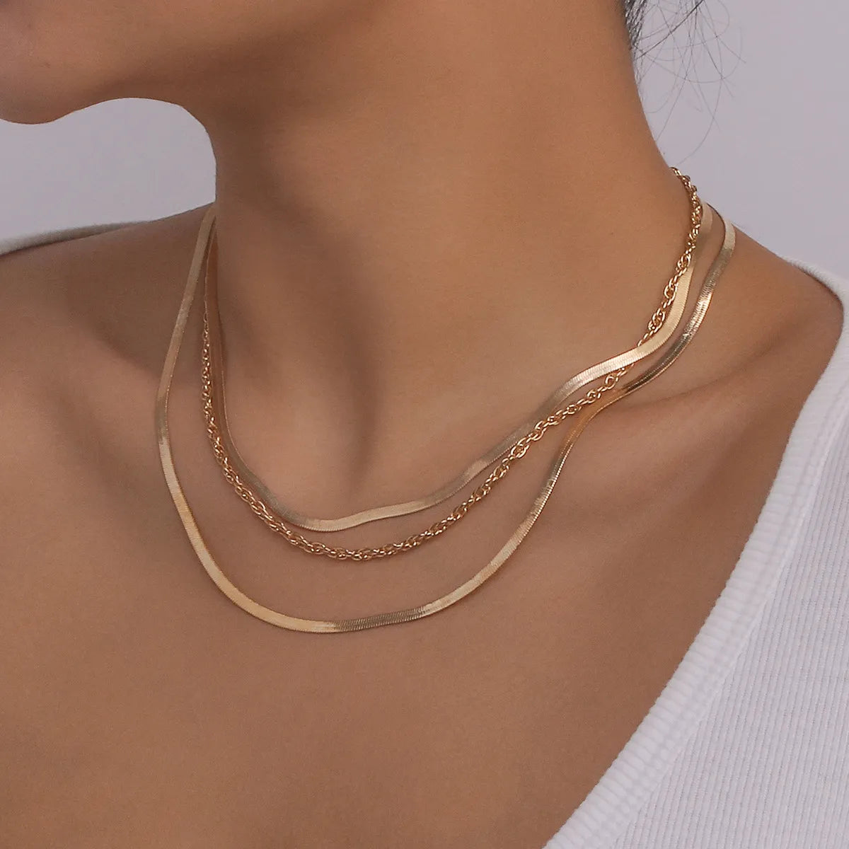 Simple Multi-layer Snake Bone Chain Geometric Necklace