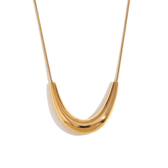 Simple Niche Design Stainless Steel 18K Gold Plated Arc Vshape Pendant Snake Bone Chain Necklace For Women With Geometric Styling And Electroplating Treatment