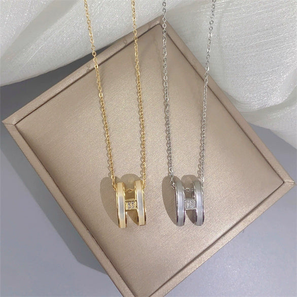 Simple Opal Diamond H Letter Titanium Steel Necklace Multiple Colors Letter Clavicle Chain With Inlaid Jade Process