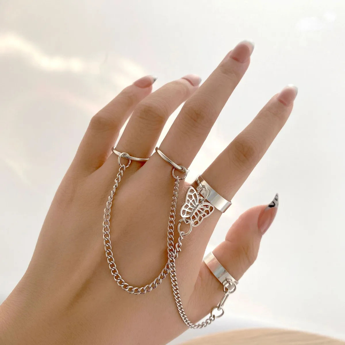 Simple Opening Adjustable Conjoined Butterfly Alloy Ring Wholesale