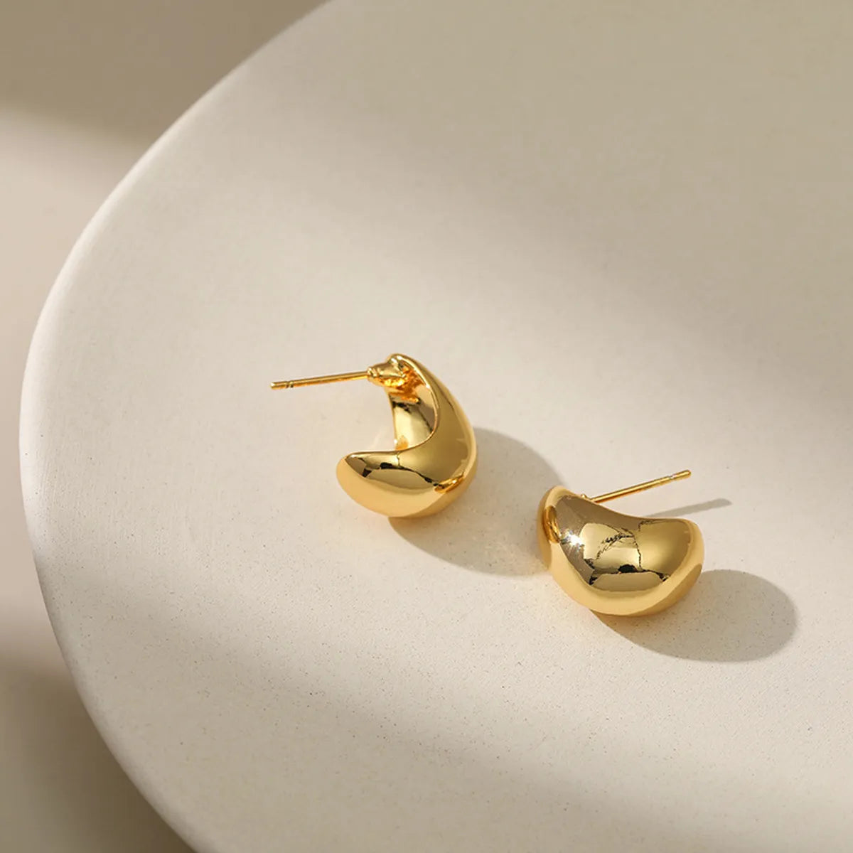 Simple Peas Earrings Peas Gold Metal Small Horn Earrings