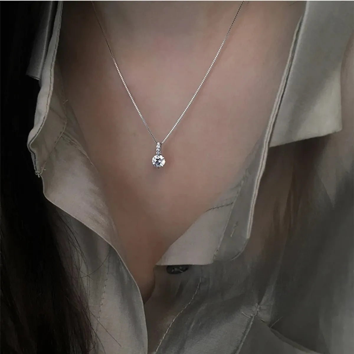 Simple Pendant With A Single Flashing Diamond Necklace Design Niche Temperament Clavicle Chain