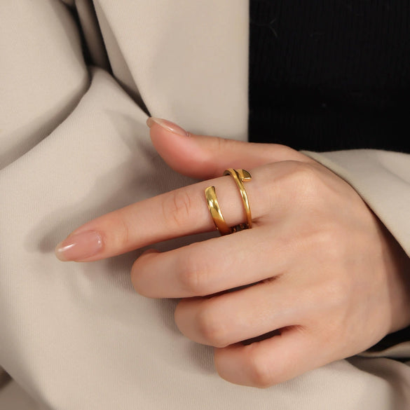Simple Personality Niche Design 316L Stainless Steel Goldplated Geometric Irregular Fashion Ring Jewelry For Women