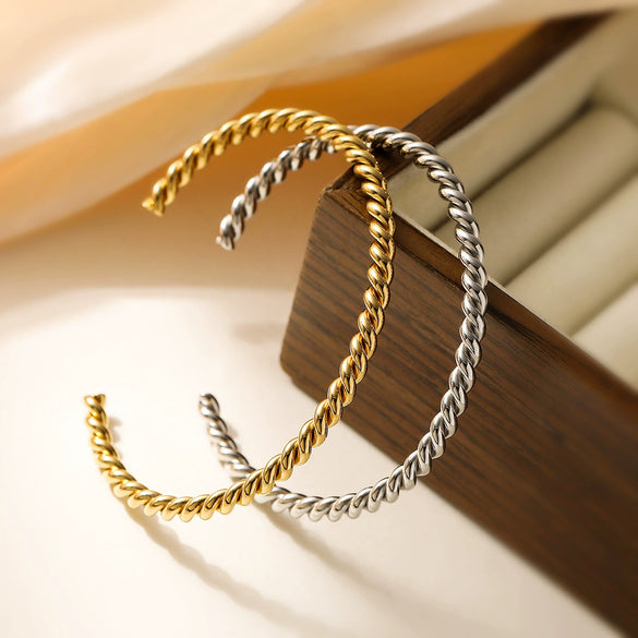 Simple Personality Twist Stainless Steel Open Bracelet With 18K Gold Plated Electroplating Treatment For Female Niche Vintage Style
