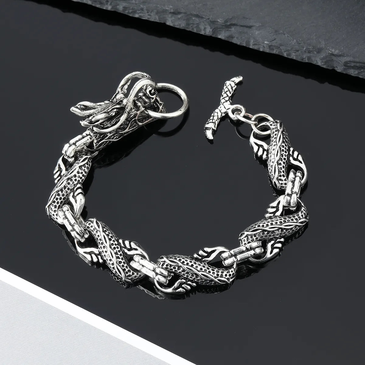 Simple Retro Geometric Dragon-Shaped Metal Hip-Hop Bracelet Wholesale