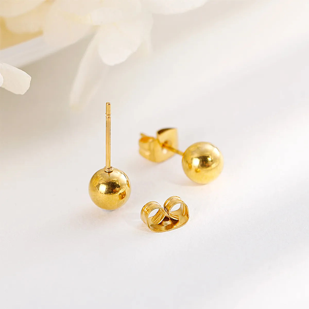 Simple Solid Color Stainless Steel Heart-shaped Small Round Bead Earrings Two-piece Set Wholesale Gooddiy