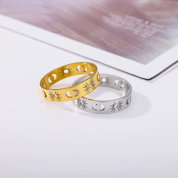 Simple Stainless Steel Hollow Sun Moon Ring With Geometric Styling 18K Goldplated For Couples