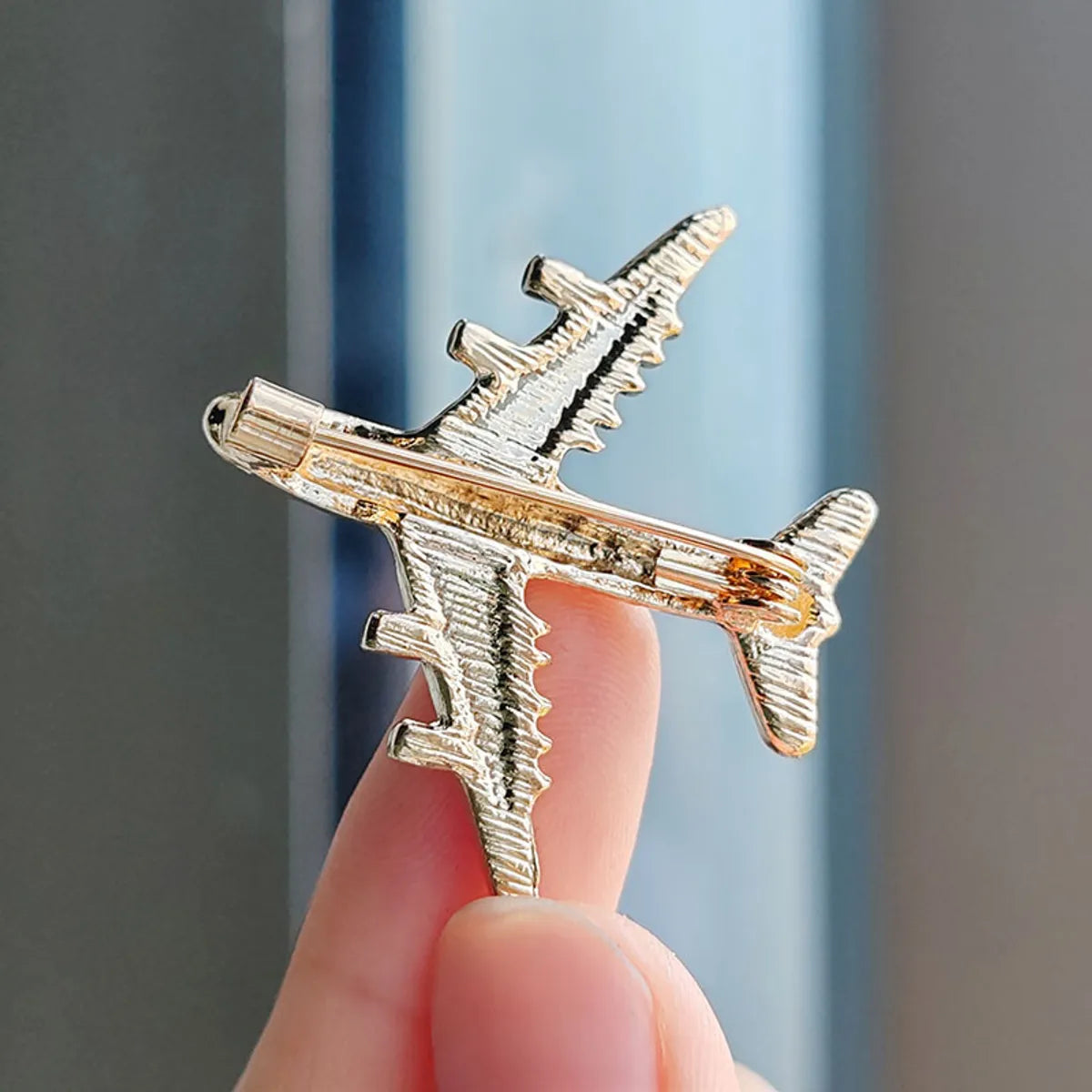 Simple Style Airplane Alloy Plating Unisex Brooches