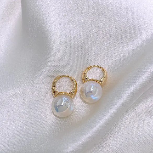 As Picture Simple Style Geometric Inlaid Pearls Alloy Pearl Earrings