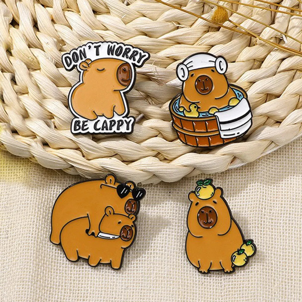 Simple Style Animal Alloy Enamel Unisex Brooches