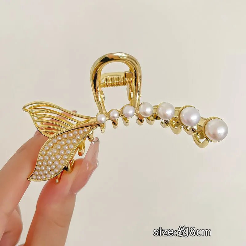 Simple Style Bear Heart Shape Fish Bone Imitation Pearl Flocking Metal Criss Cross Rhinestones Hair Claws 1 Piece