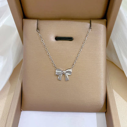 Simple Style Bow Knot Titanium Steel Copper Plating Gold Plated Pendant Necklace