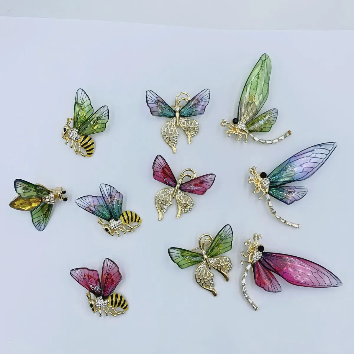 Simple Style Butterfly Alloy Plating Rhinestones Women'S Brooches 1 Piece