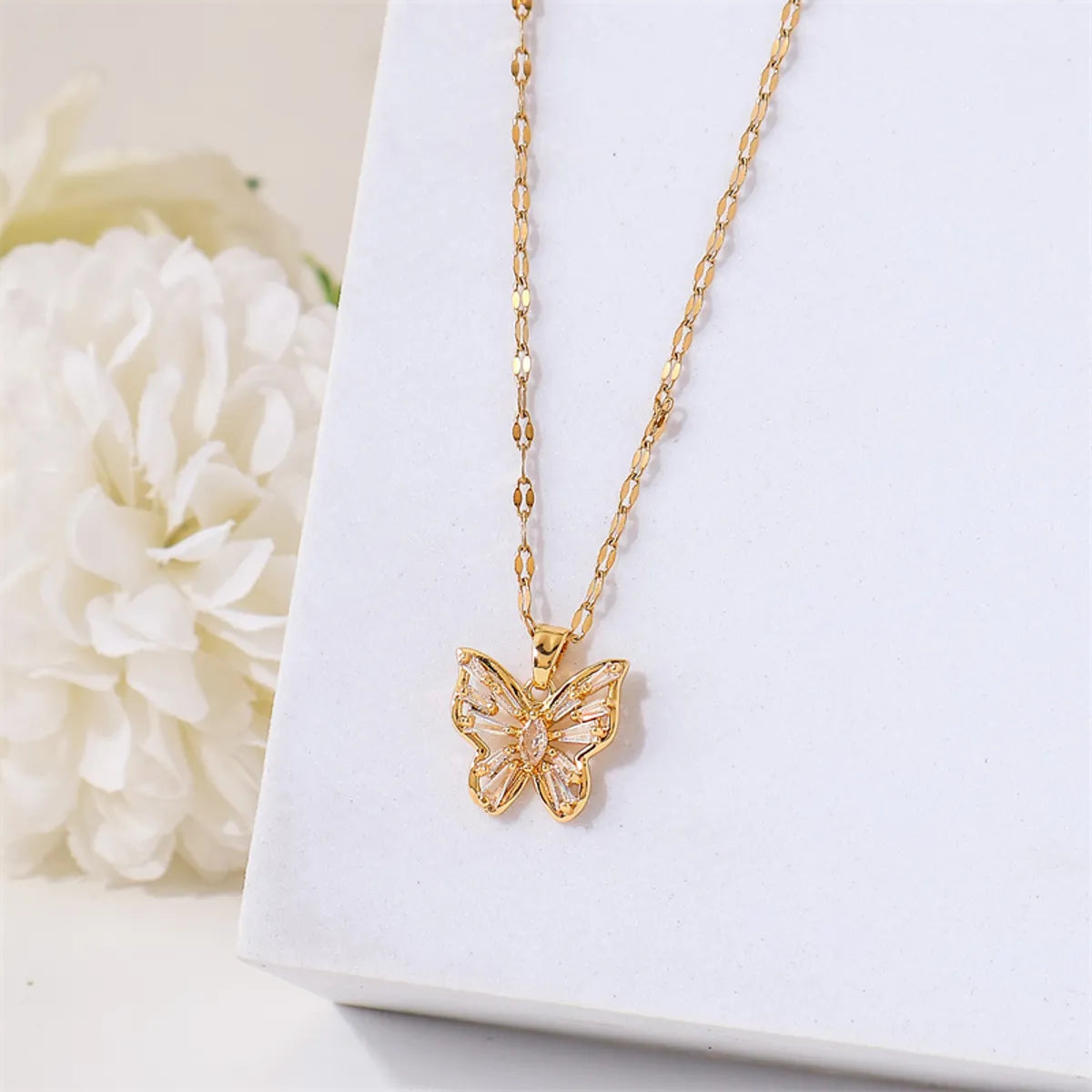 Simple Style Butterfly Stainless Steel Titanium Steel Plating Inlay Zircon 18k Gold Plated Pendant Necklace